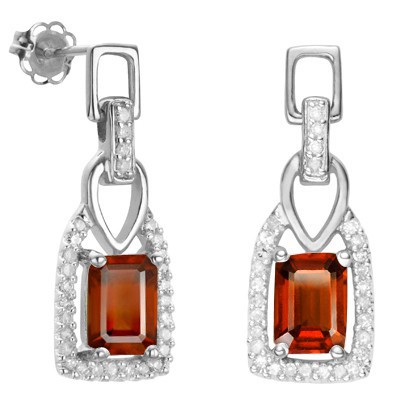 PRETTY 1.75 CT RED GARNET DOUBLE WHITE DIAMOND 0.925 STERLING SILVER W/ PLATINUM EARRINGS