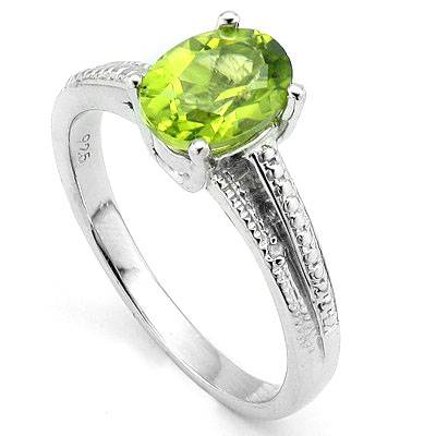 CHARMING 1.40 CT PERIDOT WITH DOUBLE DIAMONDS 0.925 STERLING SILVER W/ PLATINUM RING
