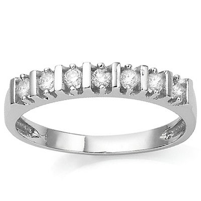 PRETTY 1/3 CARAT  WHITE DIAMOND 10K SOLID WHITE GOLD RING