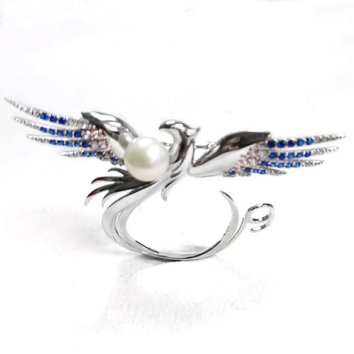 Elegant White Pearl Moon Shaped Fine Zircon Brooch