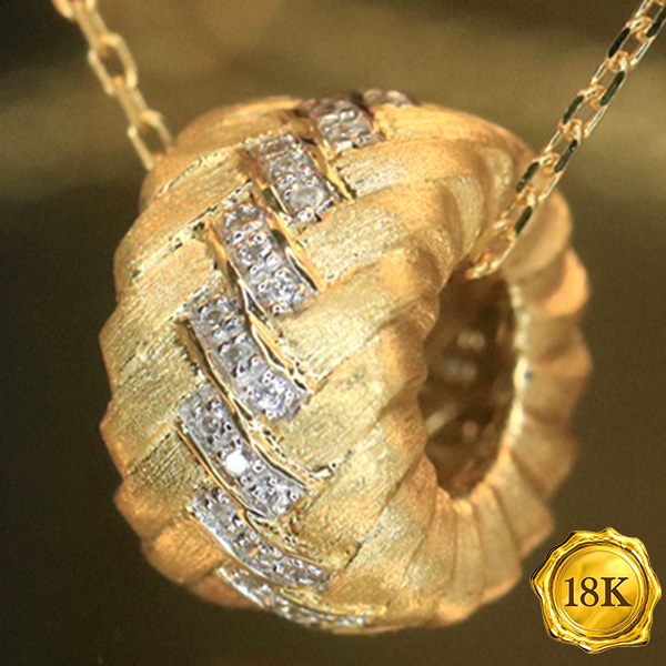 LUXURY COLLECTION ! 0.10 CT GENUINE DIAMOND 18KT SOLID GOLD NECKLACE