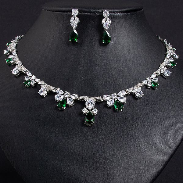 NEW! CREATED EMERALD & WHITE SAPPHIRE EARRINGS & NECKLACE 18K WHITE GOLD PLATED GERMAN SILVER SET