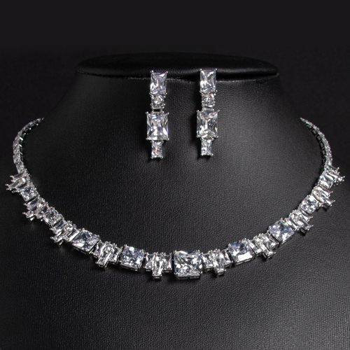 PRICELESS ! CREATED WHITE SAPPHIRE EARRINGS & NECKLACE SET 18K WHITE GOLD PLATED GERMAN SILVER SET