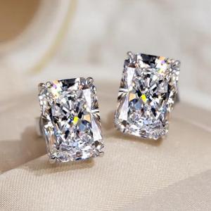 LUXURY COLLECTION ! 0.50 CT LAB-GROWN DIAMOND (D-F/VS) 10KT SOLID GOLD EARRINGS STUD