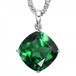 VS CLARITY ! 4/5 CT EUROPERAN EMERALD 10KT SOLID GOLD PENDANT