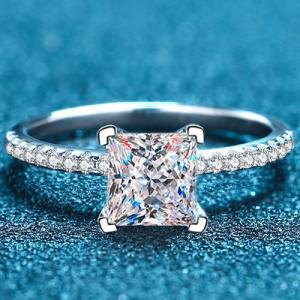 (CERTIFICATE REPORT) 2.00 CT DIAMOND MOISSANITE & CREATED WHITE SAPPHIRE SOLITAIRE 925 STERLING SILVER ENGAGEMENT RING