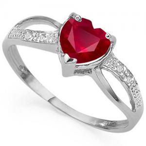 PRETTY ! 1/2 CT EUROPEAN RUBY & GENUINE DIAMOND 10KT SOLID GOLD RING