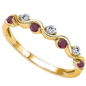 VVS CLARITY ! EUROPEAN RUBY & LAB GROWN DIAMOND 10KT SOLID GOLD ENGAGEMENT RING