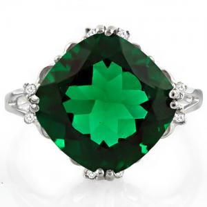 VS CLARITY ! 5.31 CT EUROPEAN EMERALD & DIAMOND 10KT SOLID GOLD RING