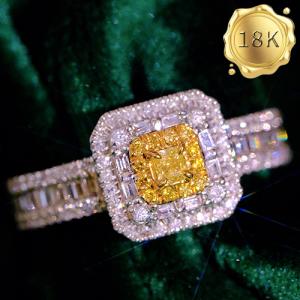 LUXURY COLLECTION ! 0.60 CTW GENUINE YELLOW DIAMOND & GENUINE DIAMOND 18KT SOLID GOLD RING